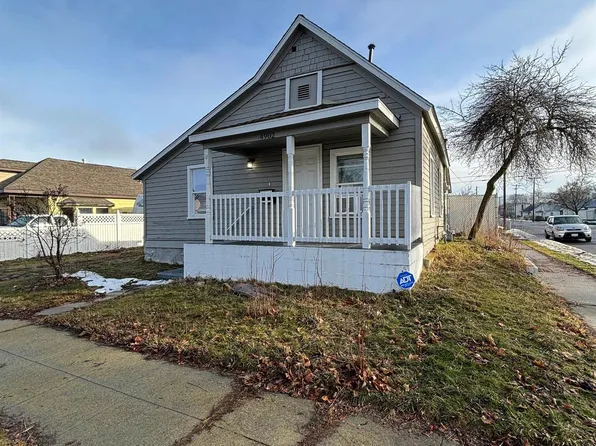 4902 N Smith St, Spokane, WA 99217