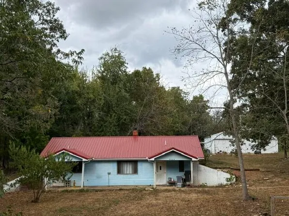 4 Arthur Trail, Louisburg, MO 65685