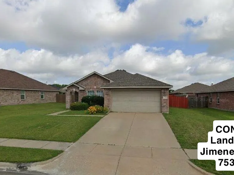 41 Larkspur Dr — Photo 1