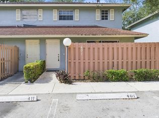 401 W Cypress Way, Palm Springs, FL 33406