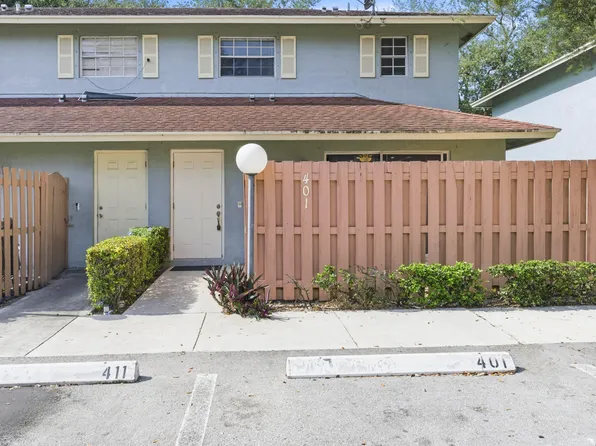 401 W Cypress Way, Palm Springs, FL 33406