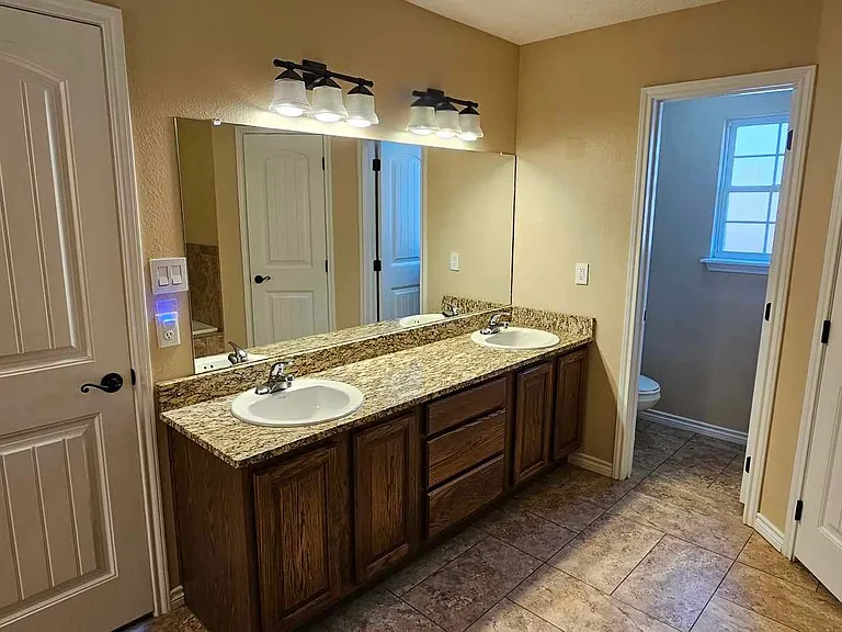 2320 Flagstone Dr — Photo 26