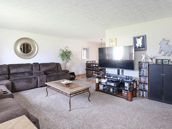 3rd image of 3522 Johnson Farm Dr