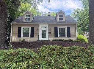 208 Woodland Dr, Danville, VA 24541