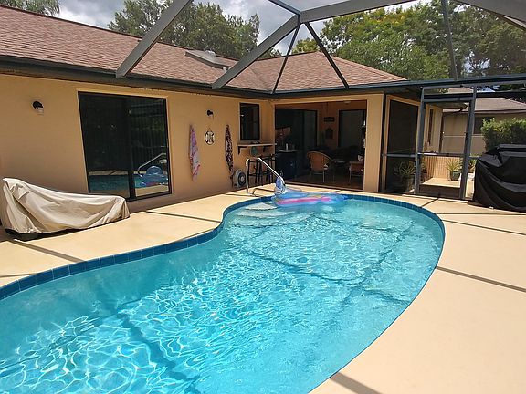 HEATED SALTWATER POOL