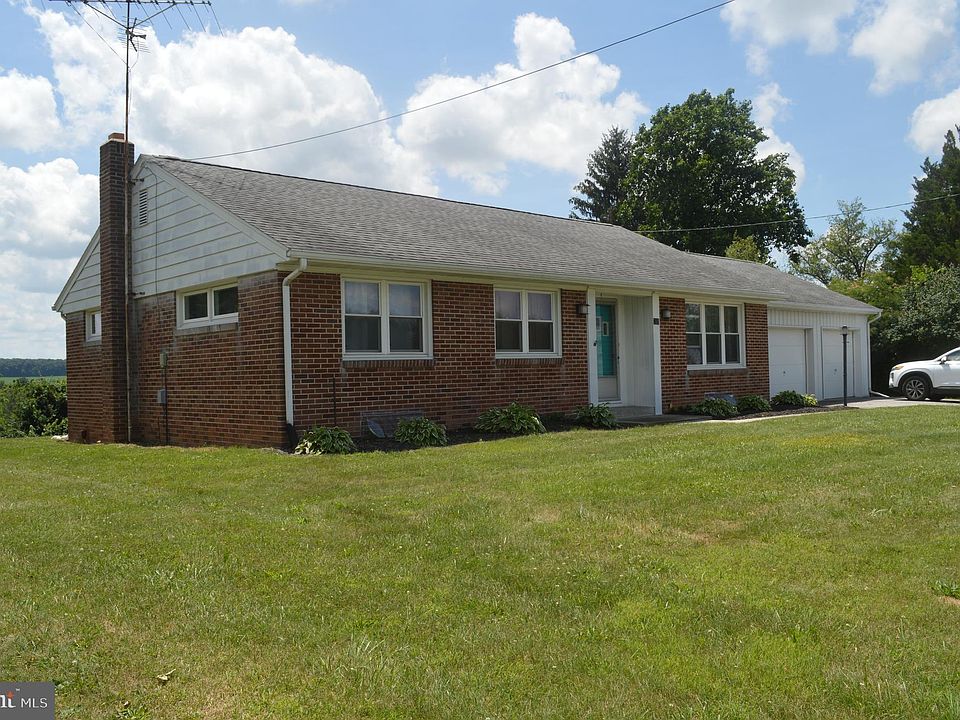 792 Fairview Dr, Hanover, PA 17331 Zillow