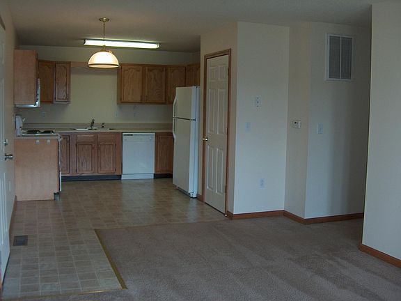 2nd image of 1106 S Heather Dr #4