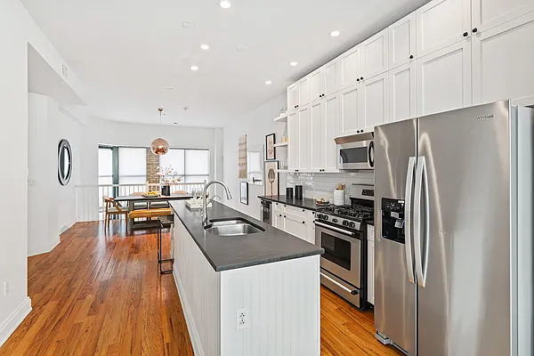 Sold by Compass | media 6