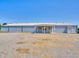 3001 N Maple St, Sallisaw, OK 74955