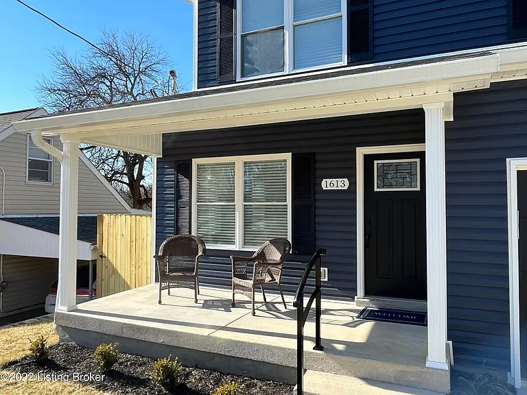 1613 Grove Ave — Photo 8