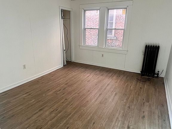 4th image of 416 Lackawanna Ave #3