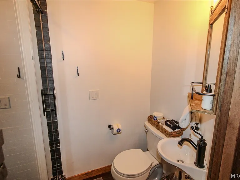 43516 Colusa Dr — Photo 27