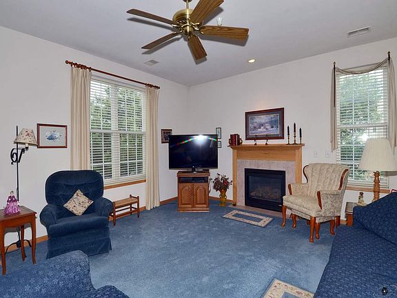 3rd image of 3010 Triverton Pike Dr APT 105
