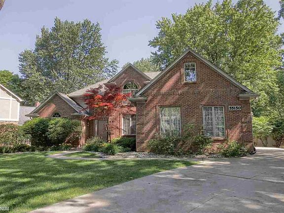 5th image of 55150 Hagen Dr