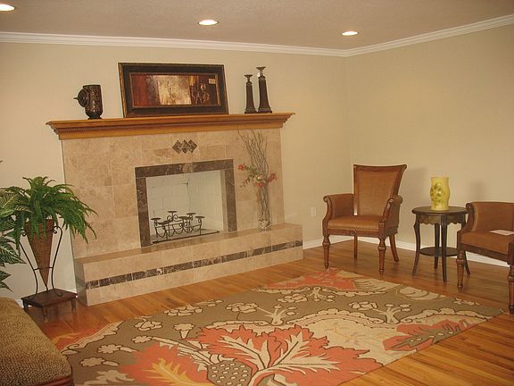 marble tile fireplace