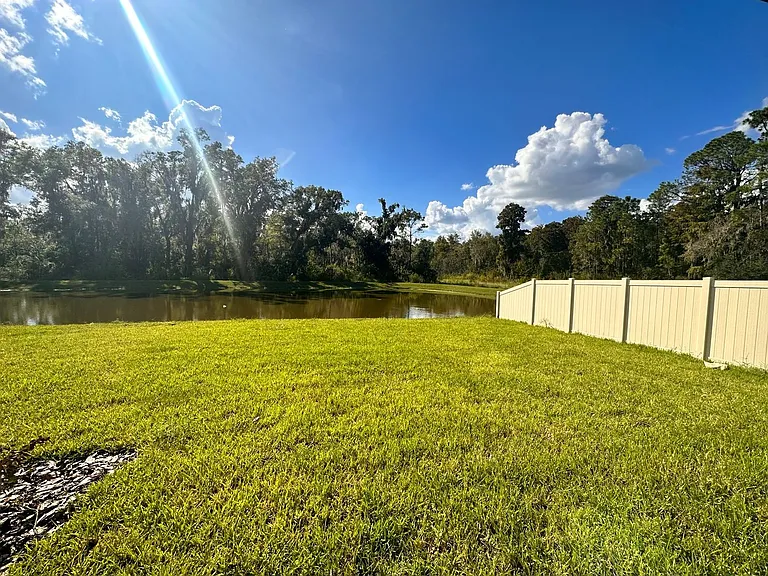 2276 Gatsby Ln — Photo 6