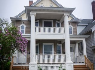 330 N 12th Ave E, Duluth, MN 55805