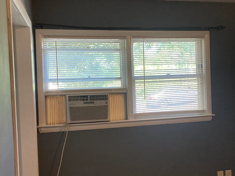 Bedroom 2 AC