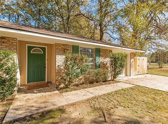 2nd image of 601 Susan Dr