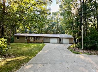 8463 Gibson Rd, Whitehall, MI 49461