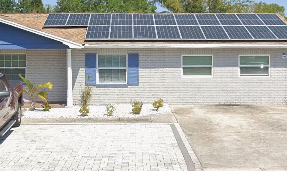 1st image of 104 W Brentridge Dr #3