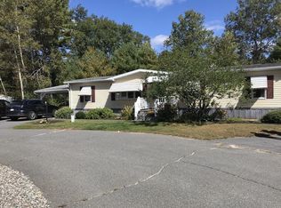 739 Daniel Shays Hwy APT C14, Athol, MA 01331