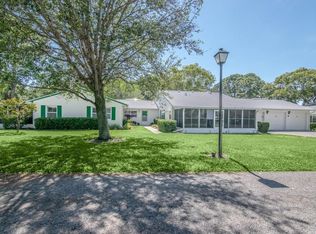 3217 40th Ln S APT B, Saint Petersburg, FL 33711
