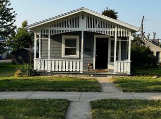 1116 18th Ave SW, Cedar Rapids, IA 52404