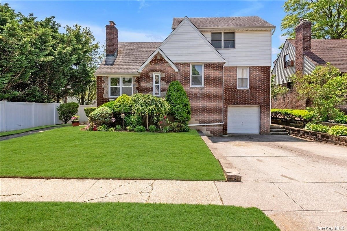 8 Acorn Road, East Rockaway, NY 11518 Zillow