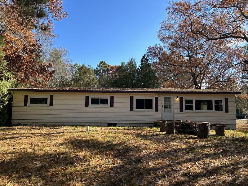 4687 Gaston Way, Oscoda, MI 48750 Zillow