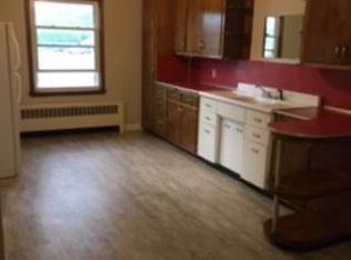 2411 Glendale Ave APT 3, Green Bay, WI 54313