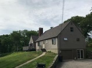 19 Karen Ann Dr, Narragansett, RI 02879
