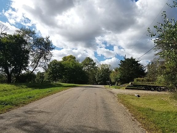 5th image of 1414 Shoreline Dr