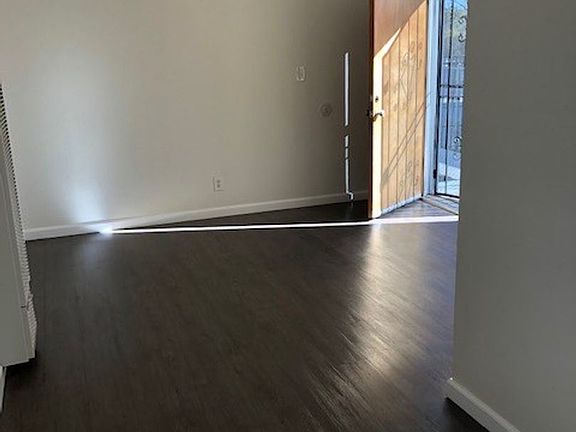 2nd image of 1874 Lincoln Ave APT 5