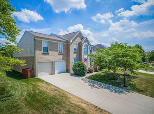 140 Farmridge Rd, Springboro, OH 45066