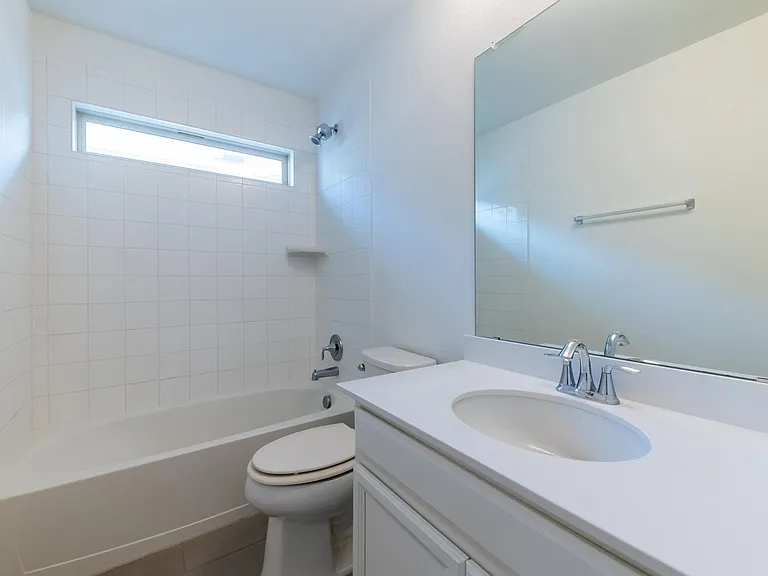 801 S San Marcos St — Photo 14