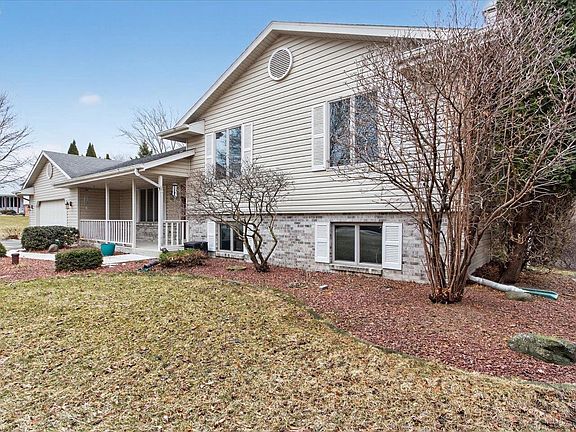 2nd image of 2338 East Pine Tree Court