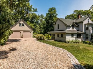 22 Phillips Ave, Rockport, MA 01966