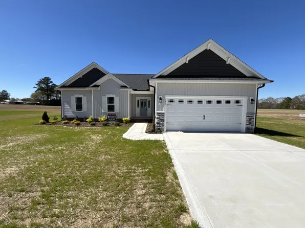 171 Budd Godwin Ln, Dunn, NC 28334