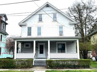 810 Thomas St, Stroudsburg, PA 18360