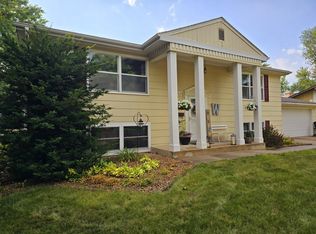 2104 11th St SW, Austin, MN 55912