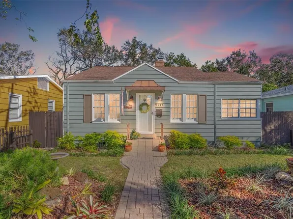 2217 7th Ave N, Saint Petersburg, FL 33713