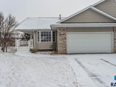 2008 S Leah Cir, Sioux Falls, SD, 57106