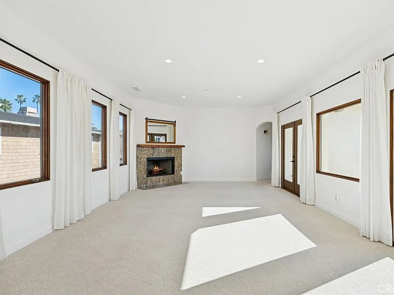 1699 Calle De Los Alamos — Photo 12