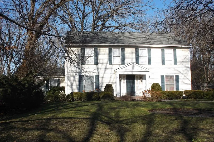 1276 W Deerpath photo 1