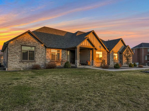 1737 E 6850 S, Uintah, UT 84405