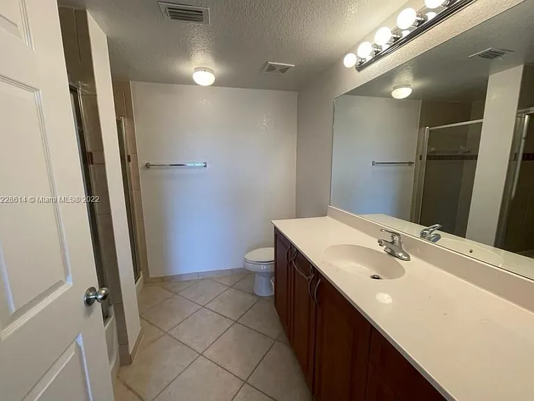 6418 Emerald Dunes Dr #301 — Photo 11