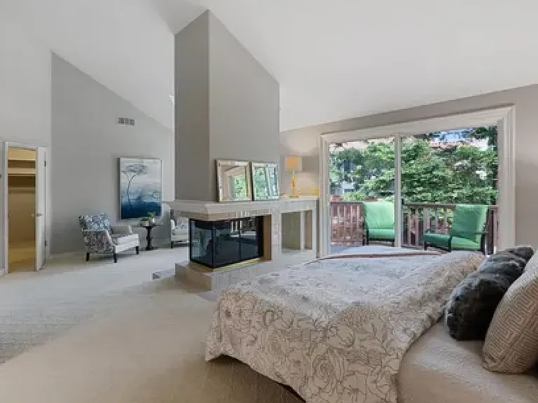 Master suite