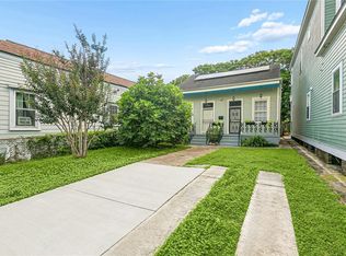 1421 Mandeville St, New Orleans, LA 70117