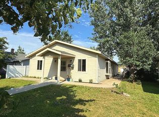 108 Huntsinger Ave, Park Rapids, MN 56470